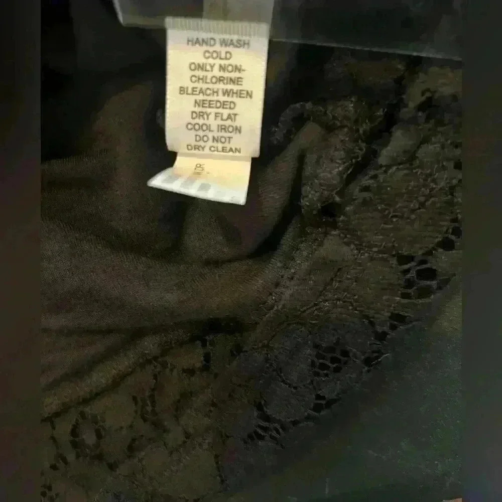 Banana Republic Madmen Black Lace Tank small - Picture 10 of 12